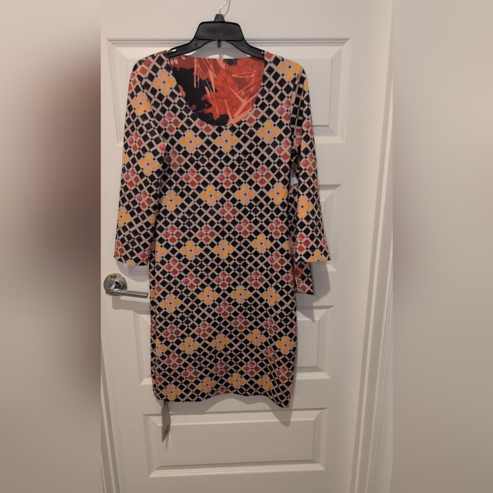 Geometric Patterned Dress - Picture 5 of 8
